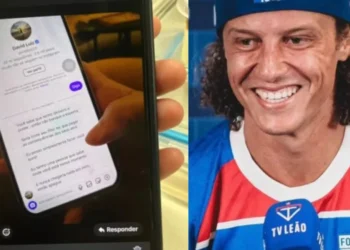 Imagem mostra mensagens que David Luiz enviou à Francisca Karollainy Barbosa Cavalcante  • Reprodução