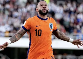 Memphis Depay comemora gol pela Holanda nas Eliminatórias  • Foto: Divulgação/ @OnsOranje