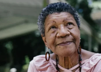 Segundo estudo global, brasileiros esperam viver até os 80 anos, uma idade acima da expectativa de vida mensurada pelo IBGE • Willie B. Thomas/GettyImages