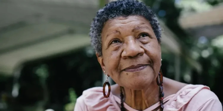 Segundo estudo global, brasileiros esperam viver até os 80 anos, uma idade acima da expectativa de vida mensurada pelo IBGE • Willie B. Thomas/GettyImages