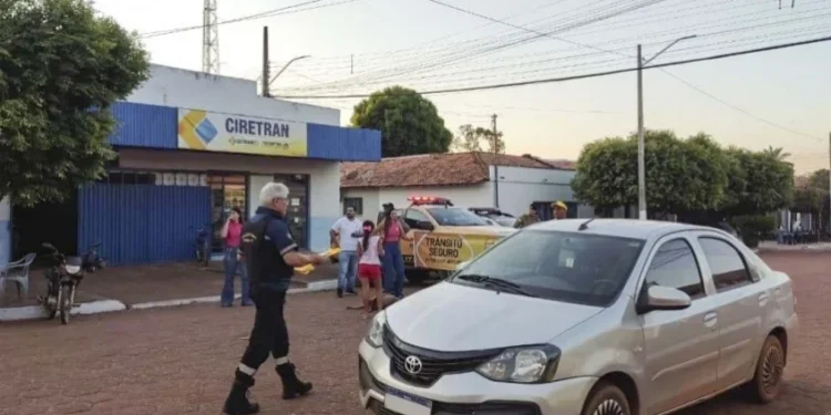 Condutor foi abordado pelo agentes no município de Itacajá, no centro do estado - Foto: Felix Carneiro