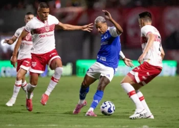 Lance de CRB x Cruzeiro, pela Copa do Brasil • Foto: Rafael Vieira/Cruzeiro