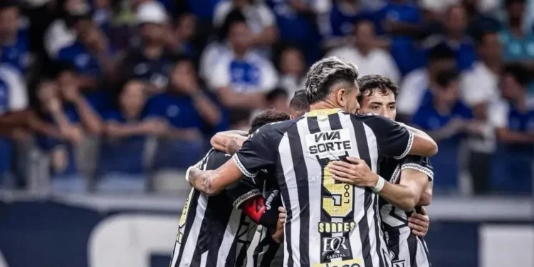 Santos surpreende o Cruzeiro e vence de virada no Mineirão