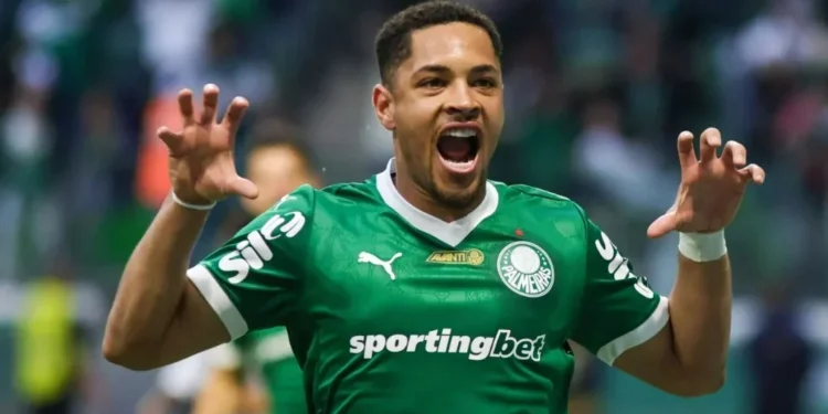 Palmeiras vence o Ceará por 2 a 1 com gols de Flaco López e Vitor Roque; Lourenço descontou para o Vozão • Foto: YURI MURAKAMI/FOTOARENA/FOTOARENA/ESTADÃO CONTEÚDO