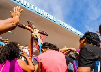 Fiéis no Santuário do Senhor do Bonfim, em Natividade — Foto: Flaviana OX/Governo do Tocantins