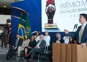 Os prêmios incluem troféus, medalhas, certificados e valores em dinheiro, variando de R$ 100 mil a R$ 500 mil • Ângelo Miguel/MEC