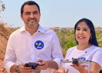 Janad rebate Wanderlei: “Não sou gato, nem caco de vidro pra ficar em cima do muro; se querem me empurrar pra oposição, tô pronta”