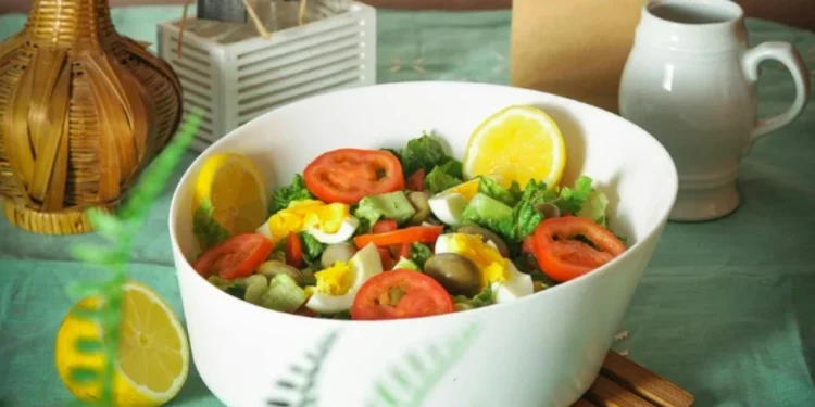 Dieta climatariana propõe escolhas alimentares sustentáveis para reduzir o impacto ambiental e ajudar no combate às mudanças climáticas. • Pexels