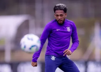 José Martínez em treino do Corinthians no CT Dr. Joaquim Grava — Foto: Rodrigo Coca/Agência Corinthians