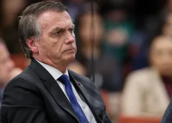 Defesa dirá ao STF que Bolsonaro não pediu asilo ao governo da Argentina