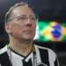 John Textor lamenta eliminação do Botafogo e reforça confiança em Ancelotti
