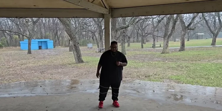 “Quilos Mortais”: veja fotos de como está Travis, que pesava 280 kg