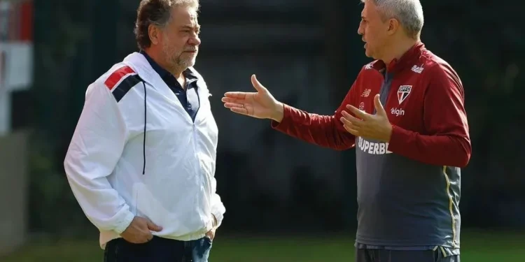 São Paulo enfrenta problemas na reta final da janela de transferências