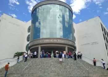 A seleção dos candidatos será baseada nas notas de Português e Matemática do último ano do ensino médio  • Divulgação