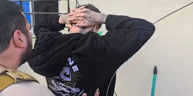 Justiça mantém prisão de suspeito por ameaças a Felca