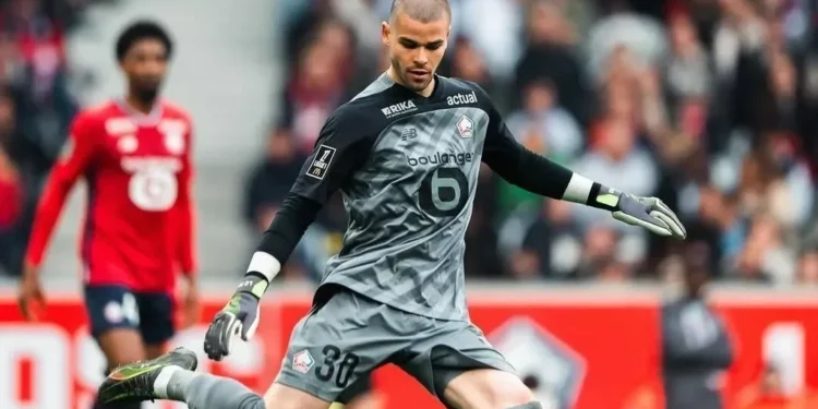 PSG acerta com novo goleiro e libera Donnarumma para encontrar outro clube