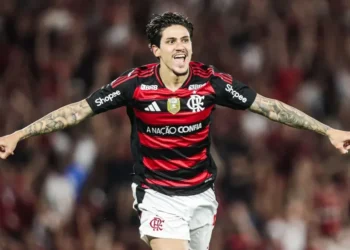 Bronca de Filipe Luís surte efeito e Pedro retoma fase artilheira