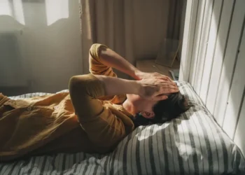 A neuralgia do trigêmeo é considerada a "pior dor do mundo" e afeta, principalmente, mulheres • Kseniya Ovchinnikova/GettyImages