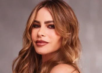 A atriz colombiana Sofia Vergara fala sobre possibilidade de ser mãe aos 50 • Reprodução/Instagram