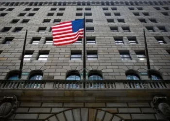 Sede do Federal Reserve: payroll mostrou criação de 73 mil empregos dos EUA, abaixo do esperado • REUTERS/Brendan McDermid