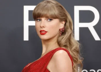 Taylor Swift no Grammy 2025 • Frazer Harrison/Getty Images