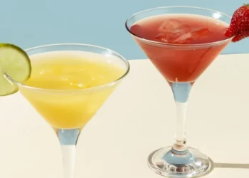 Levantamento mostra dados sobre óbitos ocasionados pelo consumo abusivo de álcool • Freepik