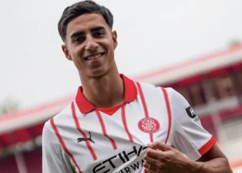 Vitor Reis foi anunciado pelo Girona, da Espanha • Foto: Divulgação/ Girona