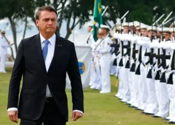 Perda de patente: entenda processo contra Bolsonaro e generais condenados