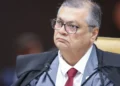 Dino pede ação da PF após sofrer ameaças violentas nas redes sociais