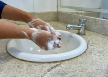 Descrição: Companhia recomenda o uso racional da água até o restabelecimento total  Crédito: Divulgação BRK