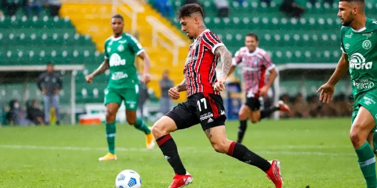 Crespo pede e São Paulo negocia volta de Rigoni