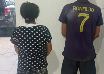 Casal foi preso suspeito de invadir casa e assaltar idoso - Divulgação PCTO