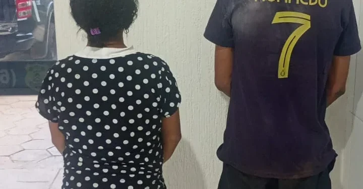 Casal foi preso suspeito de invadir casa e assaltar idoso - Divulgação PCTO