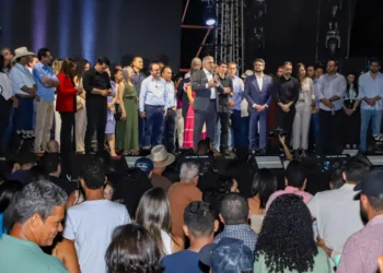 Durante a cerimônia de abertura, o chefe do Executivo estadual, Laurez Moreira, destacou a importância de fortalecer a economia do estado