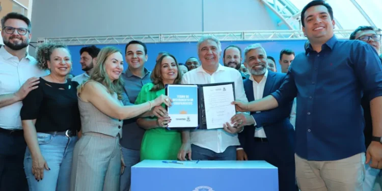 Governador Laurez Moreira retoma obras do Hospital Geral de Gurupi e afirma que saúde da região sul será referência