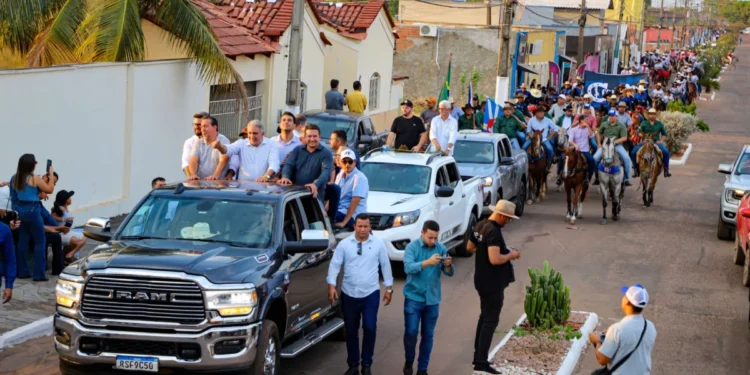 Governador Laurez Moreira participa da tradicional Cavalgada Ecológica do Cantão