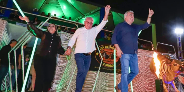 Governador em exercício Laurez Moreira abre oficialmente a Exposição Agropecuária de Dueré e garante a construção do anel viário da cidade