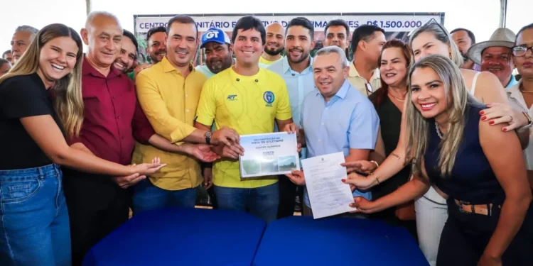 Representando o governador Laurez Moreira, o secretário de Estado dos Esportes e Juventude, Juarez Salim Moreira, acompanhou o ministro do Esporte, André Fufuca,nos lançamentos de obras esportivas em Palmas e Porto Nacional - Crédito: Ezequias Araújo/Governo do Tocantins