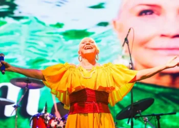 Fafá de Belém levou energia e muito carimbó ao público na segunda noite do FGT 2025 – Foto Regiane Rocha