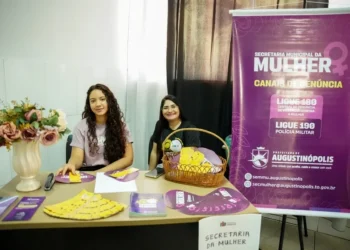 Equipe da Secretaria Municipal da Mulher presente - Foto: Rafael Batista/Comunicação DPE-TO