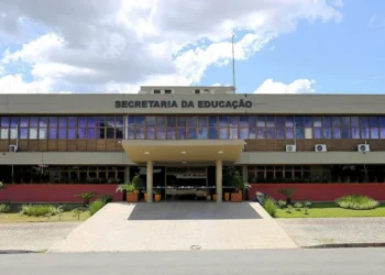 Resultado definitivo do Edital de Remoção Interna para professores efetivos da rede estadual foi publicado nesta quarta-feira, 1