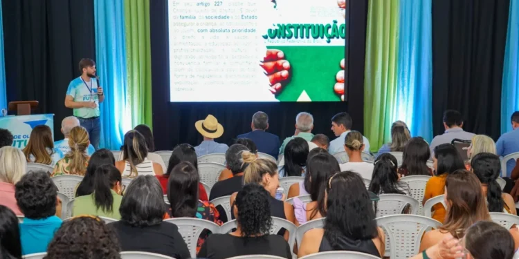 Tocantins fortalece rede de proteção à Primeira Infância em parceria com programa “TCE de Olho no Futuro”