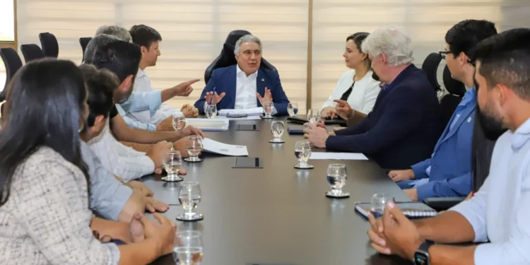 Governador do Tocantins, Laurez Moreira, fortalece diálogo com representantes do trade turístico para impulsionar o setor no estado