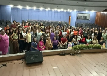 Período vespertino acontece o terceiro painel "Programa Primeira Infância no SUAS/Criança Feliz" e a oficina. Foto - Luciano Dourado.