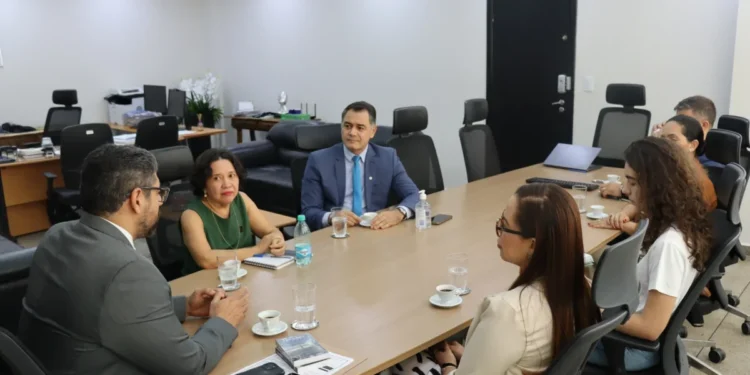 Segurança Pública debate estratégias para melhorar atendimento a crianças e adolescentes no âmbito da Polícia Civil  