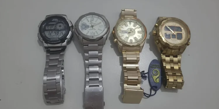 Em Cristalândia, Polícia Civil recupera relógios subtraídos em estabelecimento comercial e identifica autor do furto e receptador
