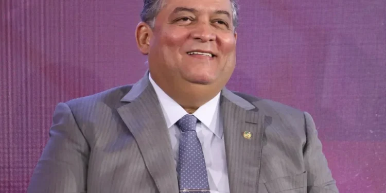 Senador Eduardo Gomes garante mais de R$ 9,8 milhões para obras e investimentos em sete municípios do Tocantins