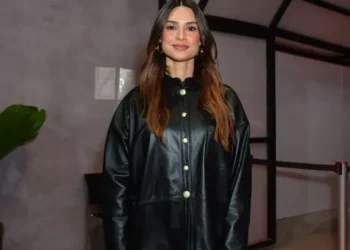 Thaila Ayala opina sobre marido Renato Góes em “Vale Tudo”