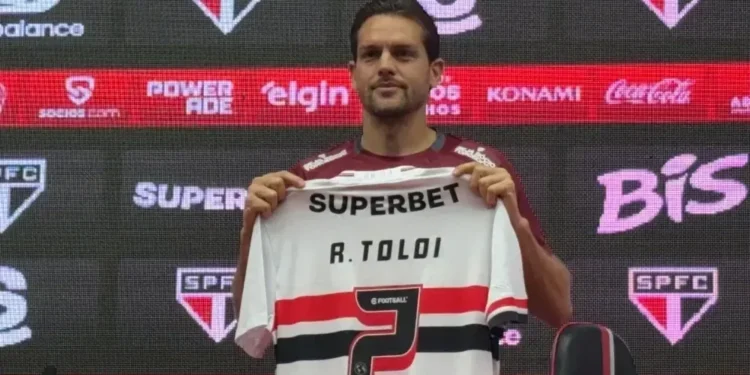 Apresentado, Tolói destaca motivação no São Paulo: “Segunda oportunidade”