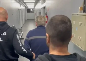 Corpo em mala: homem usava IA para atrair mulheres nas redes, diz polícia